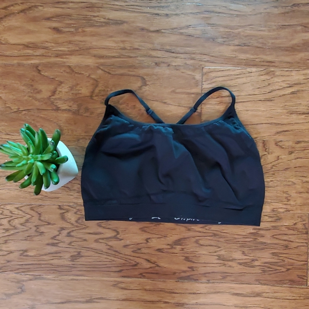 Black Sports Bra Size L